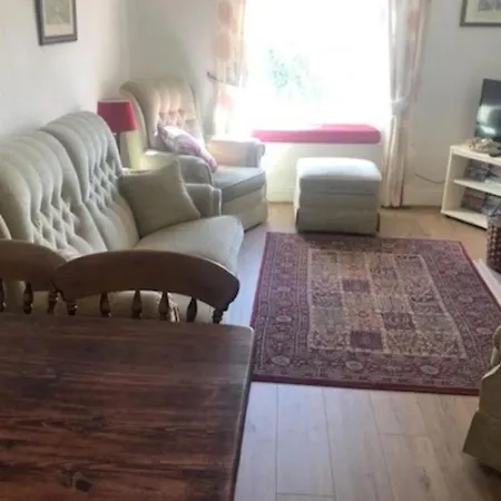 - Sleeps 4 - Pets Ok - Garden - Parking Dom wakacyjny